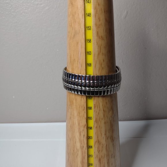 Metal Stretch Watch With Dark Red Dial - Picture 9 of 11